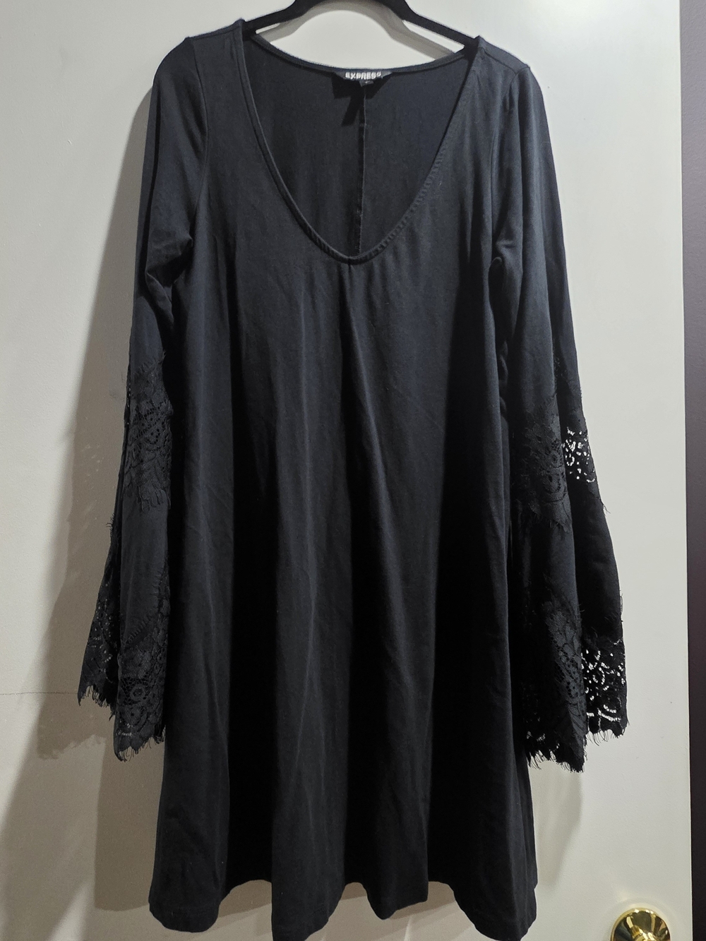 Express Black V-Neck Tunic Top